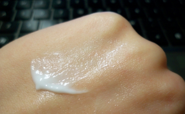 身体乳怎么用？身体乳怎么使用？(1)