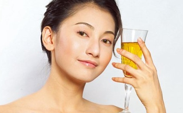 喝酒不脸红的小妙招有哪些？怎样喝酒才不会脸红？[图]