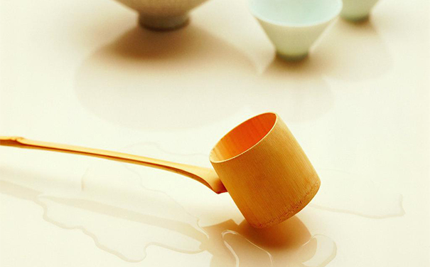 盐在旅行中的妙用 旅行带盐的好处(1)