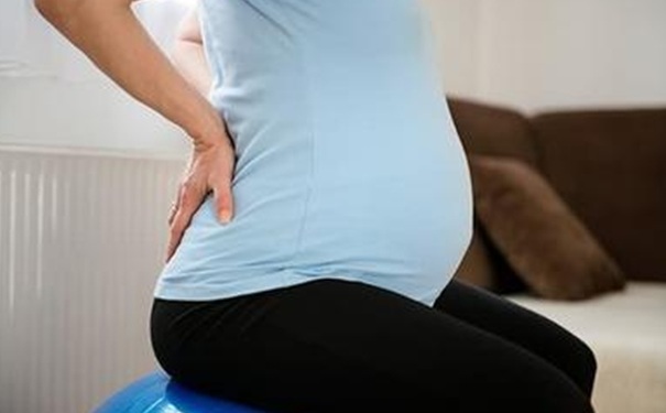孕妇背痛是什么原因？孕妇背痛是怎么回事？[图]