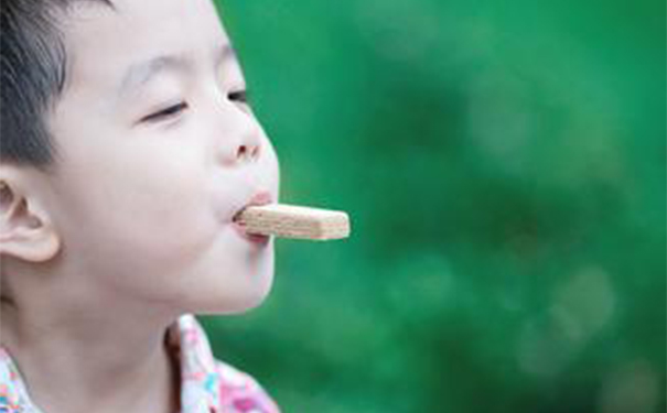 分娩时如何配合医生？分娩姿势的配合技巧[图]