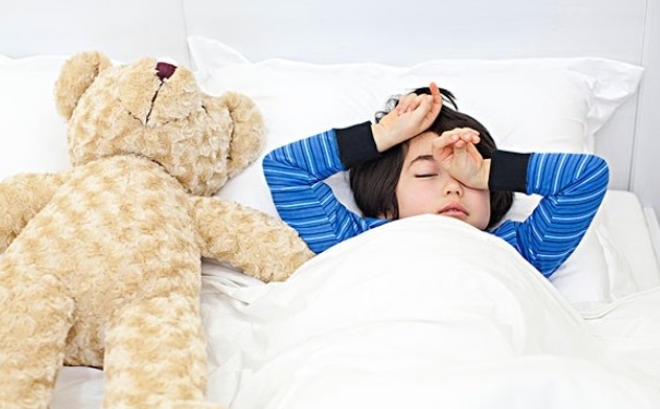 小孩赖床怎么办？小孩睡懒觉怎么办？(1)