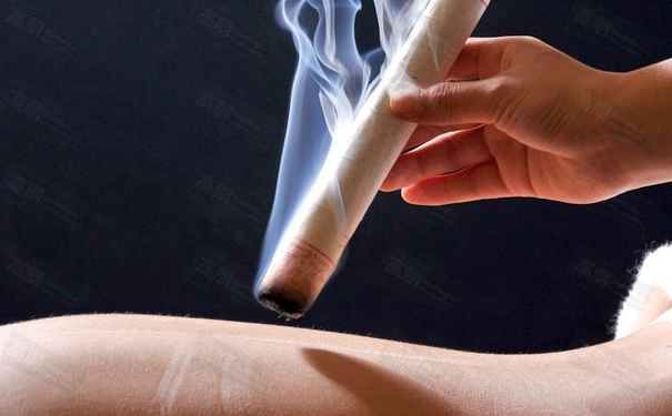 艾灸要注意哪些事项？艾灸的注意事项和禁忌？(1)