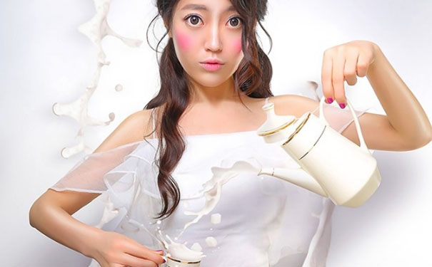 牛奶怎么护肤？牛奶护肤小妙招(1)