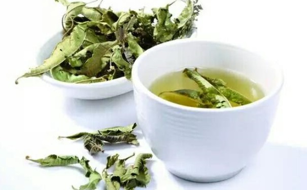 荷叶泡水可以减肥吗？荷叶泡水喝能减肥吗？[图]