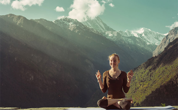 两边乳房大小不一样是什么原因？乳房一边大一边小事怎