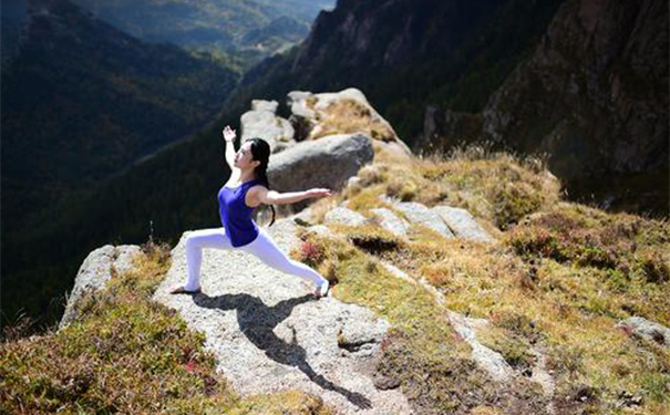 日光浴的时间 日光浴的最佳时间(1)