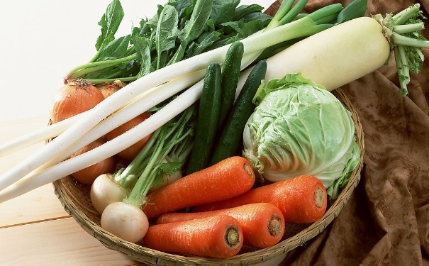 长痘痘吃什么菜好？长痘痘吃什么好？(1)