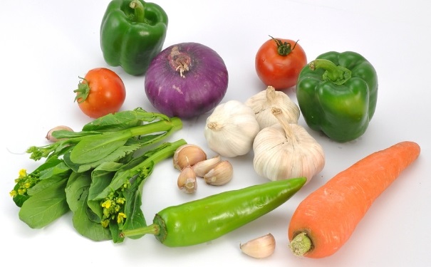 长痘痘不能吃什么食物？长痘痘不能吃哪些东西？(1)