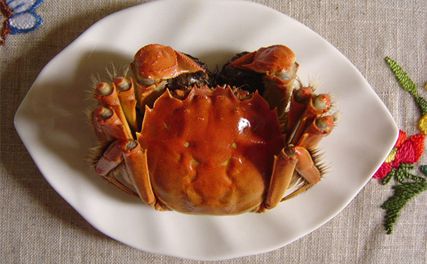 吃螃蟹能喝牛奶吗？吃螃蟹能不能喝牛奶？(1)