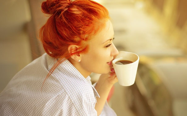 第一次来月经是什么颜色？月经初潮是什么颜色的？(1)