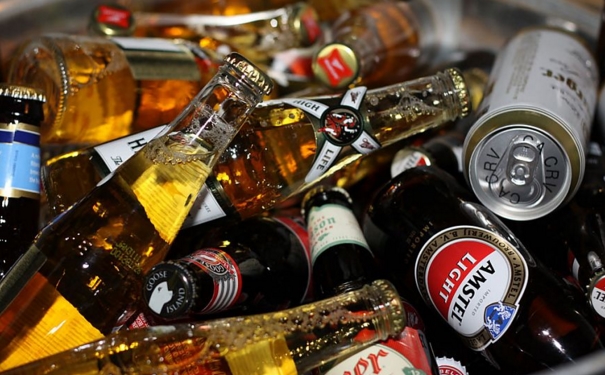 酗酒的危害是什么？酗酒的危害有哪些？(1)