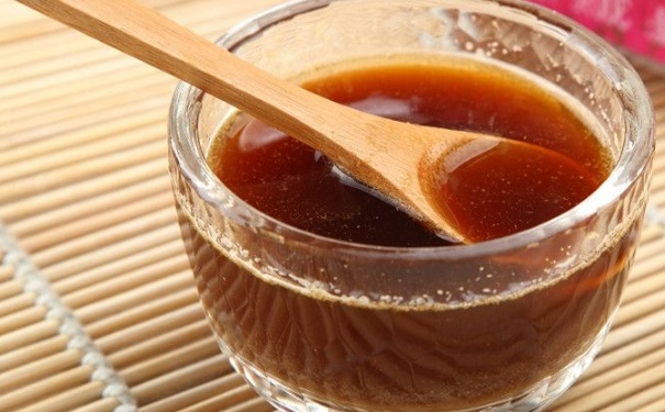 孩子呕吐吃什么好？小孩呕吐吃什么食物好？(1)