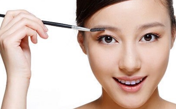 眉毛太少了怎么办？眉毛太少怎么样增多？(1)