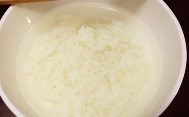 开水泡饭吃了会不会胖？开水泡饭吃好吗？(1)