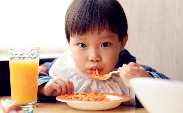 儿童补钙吃什么好？儿童补钙的食物有什么？(1)