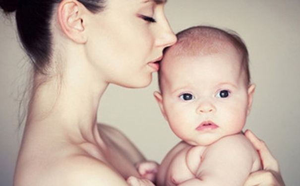 哺乳期可以烫头发吗？哺乳期可以做头发吗？(1)