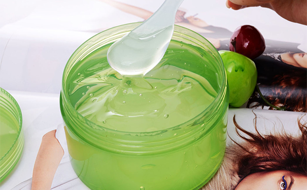 芦荟胶怎么做面膜？芦荟胶当面膜用的使用方法(1)