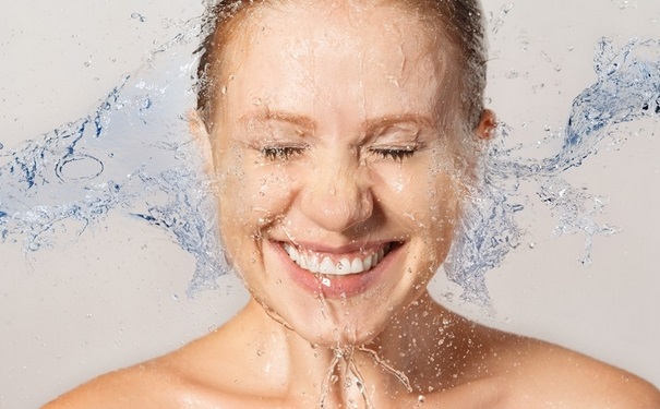 怎样洗澡最好？怎么洗澡对皮肤好？(1)