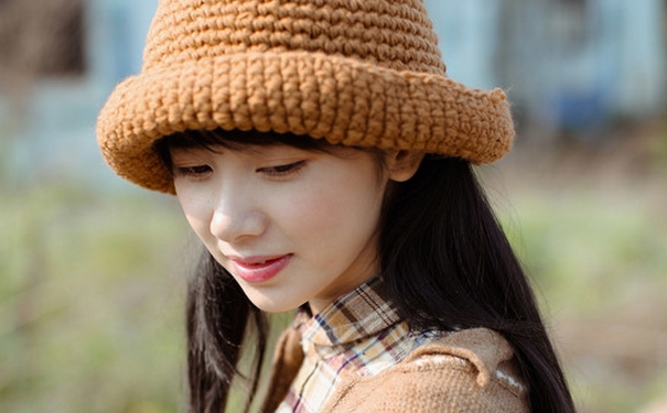 脸上长斑是什么原因？不同部位长斑的原因(1)