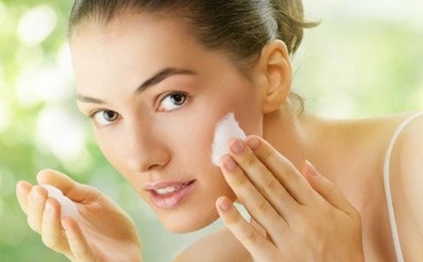 油性皮肤用什么自制面膜？油性皮肤用什么自制面膜好？(1)