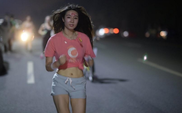 夜跑后可以喝水吗？夜跑完可以喝水吗？(1)