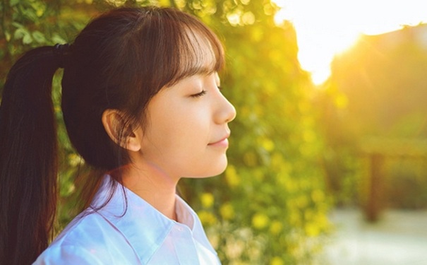 春天皮肤怎样保养？春天如何保养皮肤？(1)