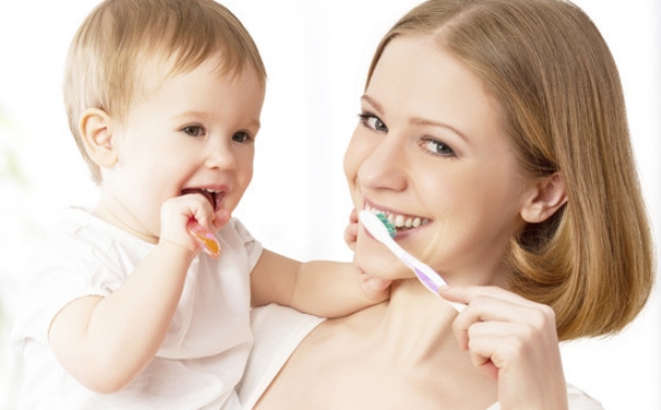 宝宝长乳牙要注意什么？宝宝长乳牙的注意事项(1)
