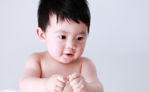宝宝发烧怎么办？宝宝发热要怎么办？(1)
