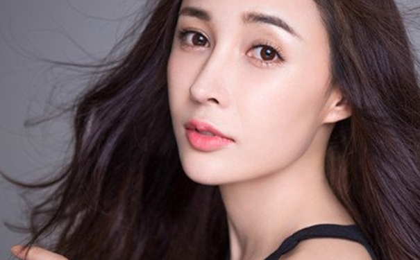 熬夜会不会长痘痘？ 熬夜长痘痘吗？(1)