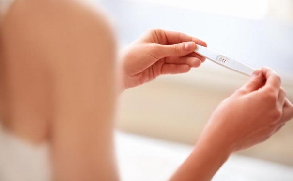 验孕棒怎么使用？验孕棒的使用方法是什么？(1)