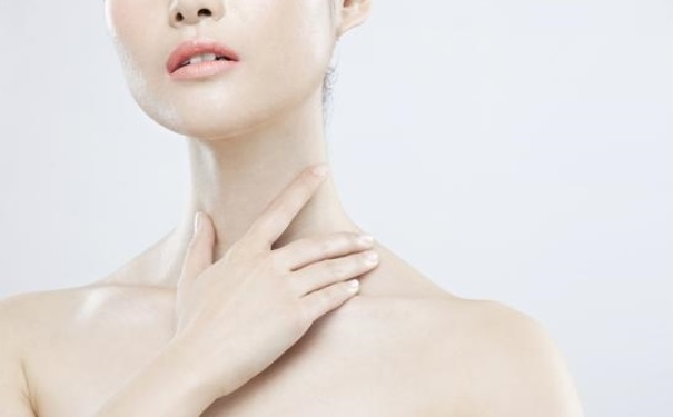 冬天皮肤干燥起皮怎么办？脸上皮肤干燥怎么办？(1)