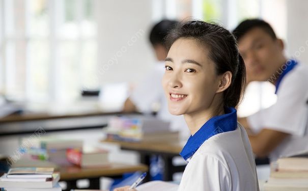 17岁熬夜的危害有哪些？17岁熬夜的坏处是什么？(5)