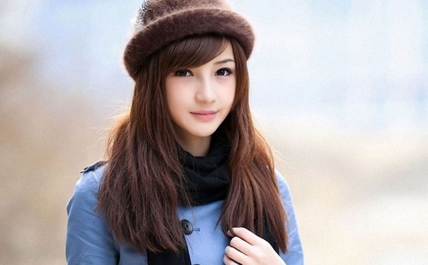 额头长痘痘是什么原因？下巴长痘痘怎么回事？(1)