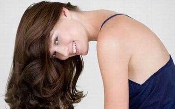 淘米水洗头发的好处有哪些？淘米水洗头有什么好处？(1)