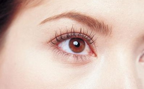 眉毛稀少怎么办呢？眉毛很稀疏怎么办？(1)