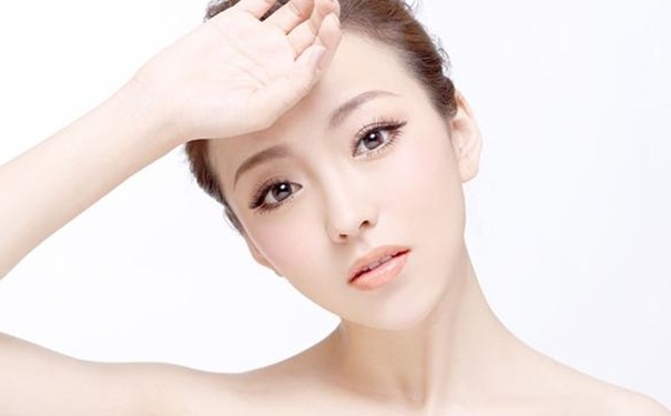 用什么洗脸可以变白？用什么洗脸能够美白？(1)