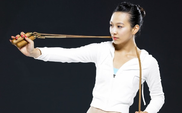 跳绳能防治女性便秘吗？跳绳可以防治女性便秘吗？(1)