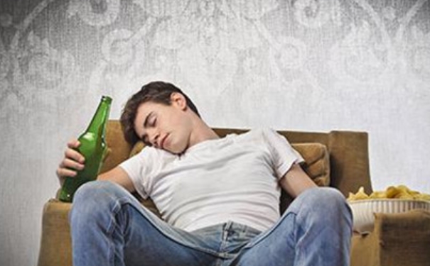 喝酒为什么会头痛？酒后为什么会头痛？[图]