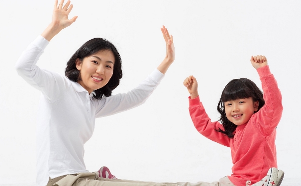 小孩手脚冰凉是怎么回事？小孩手脚冰凉是什么原因？(1)