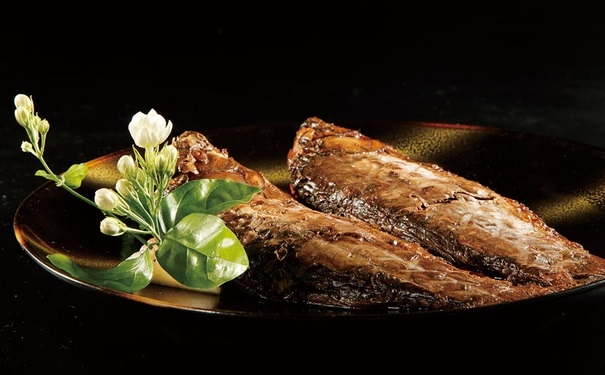 鲫鱼不能和什么一起吃？鲫鱼不能同食的食物有哪些？[图]