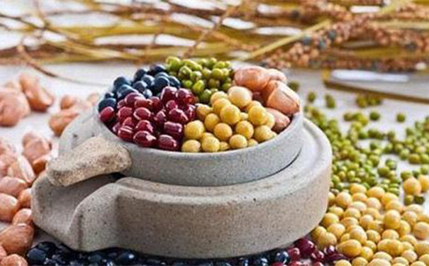 脱发有什么偏方治疗呢？脱发治疗偏方(1)