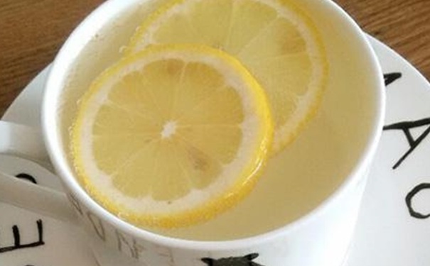柠檬水可以隔夜喝吗？隔夜的柠檬水能喝吗？[图]
