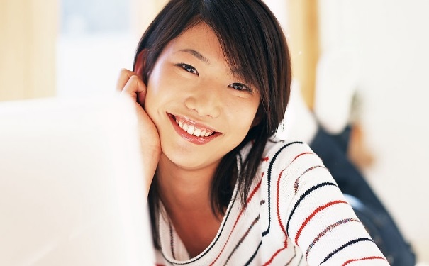 产后如何去妊娠纹？ 产妇怎么去除妊娠纹？(1)