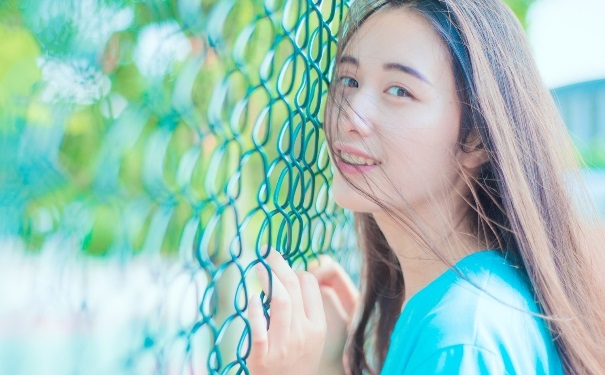 头发发黄有哪些原因？头发枯黄是什么原因？(1)