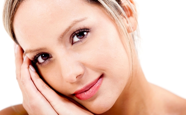 脸部水肿是什么原因？脸部水肿怎么快速消除？(1)