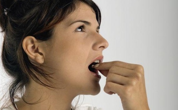 吃药饭前还是饭后吃好？饭前吃药还是饭后吃药好？(1)