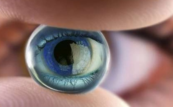 孕妇可以戴隐形眼镜吗？怀孕能不能戴隐形眼镜？(1)