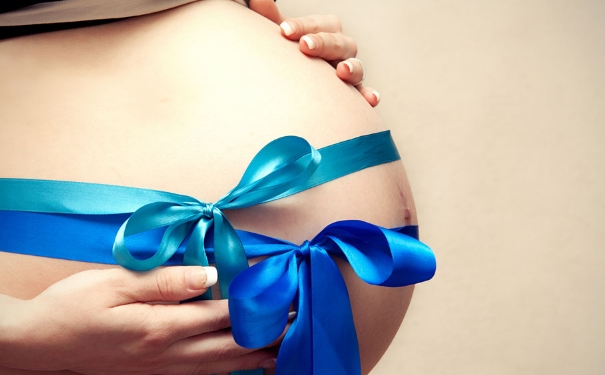 孕妇肚子大小和胎儿大小有关吗？孕妇肚子大小跟胎儿性别有关吗？(1)