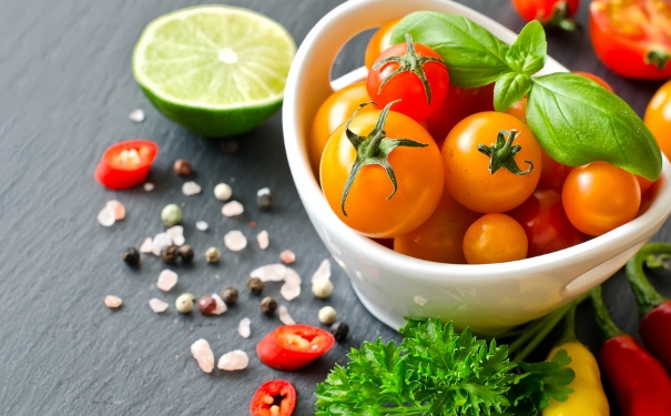 烧伤不能吃什么食物？烧伤不能吃哪些东西？(1)